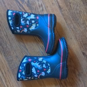 Lone cone kids in unicorn mudboots for rain or snow